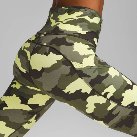 NWT Lululemon Fast and Free High Rise Crop 23” - Picture 4 of 6